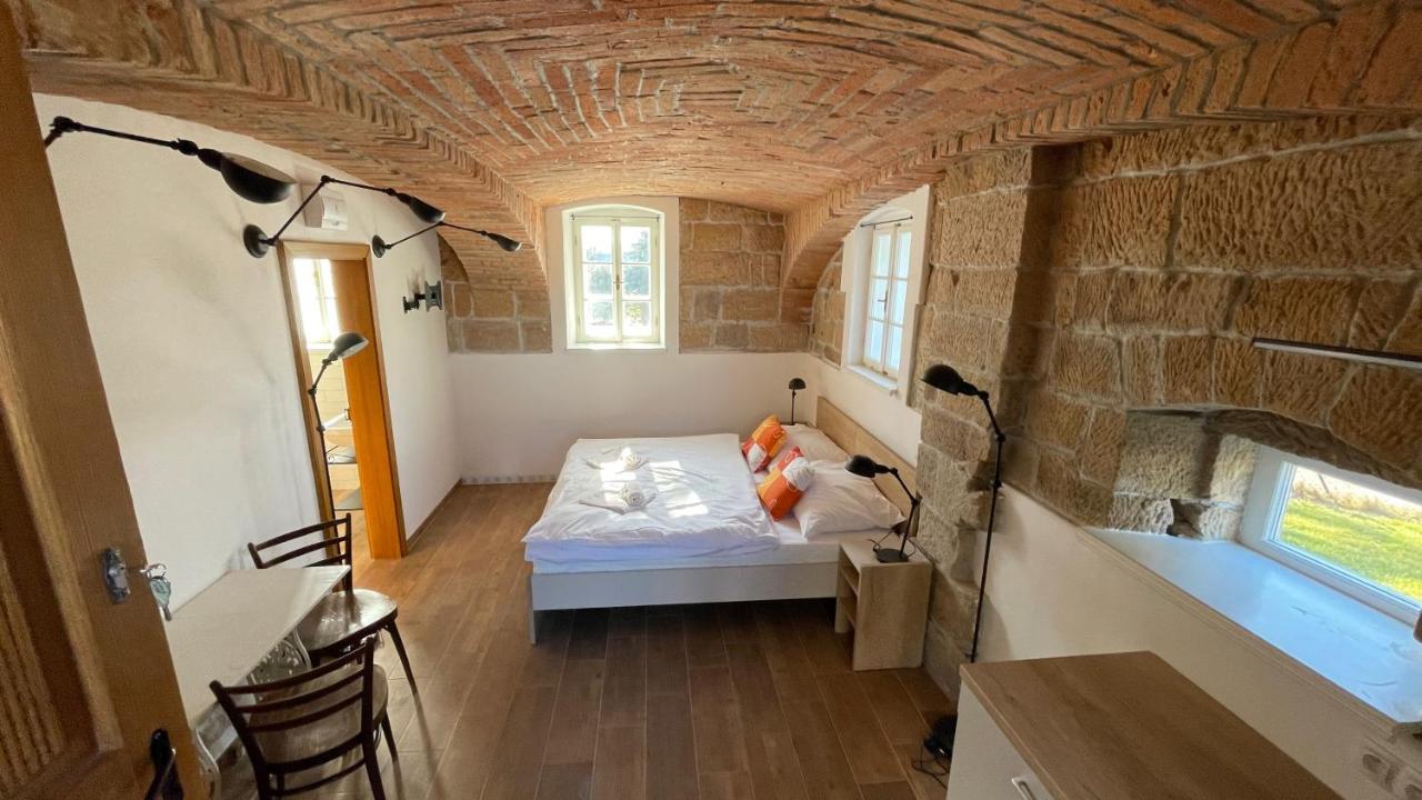 Penzion Pod Devitkou Hřensko Exterior foto